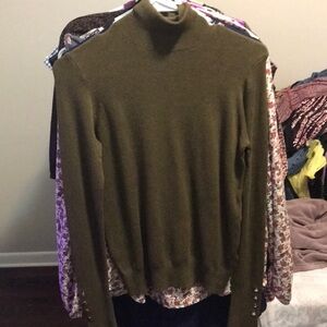 CUTE ZARA turtleneck! Size S